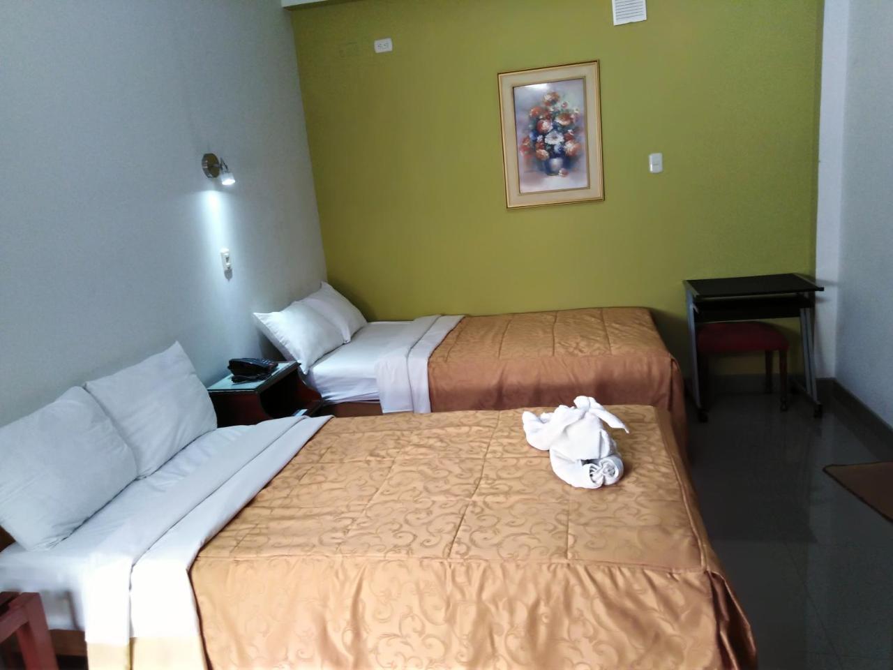Hotel Plaza Bolognesi 344 Trujillo Exterior foto
